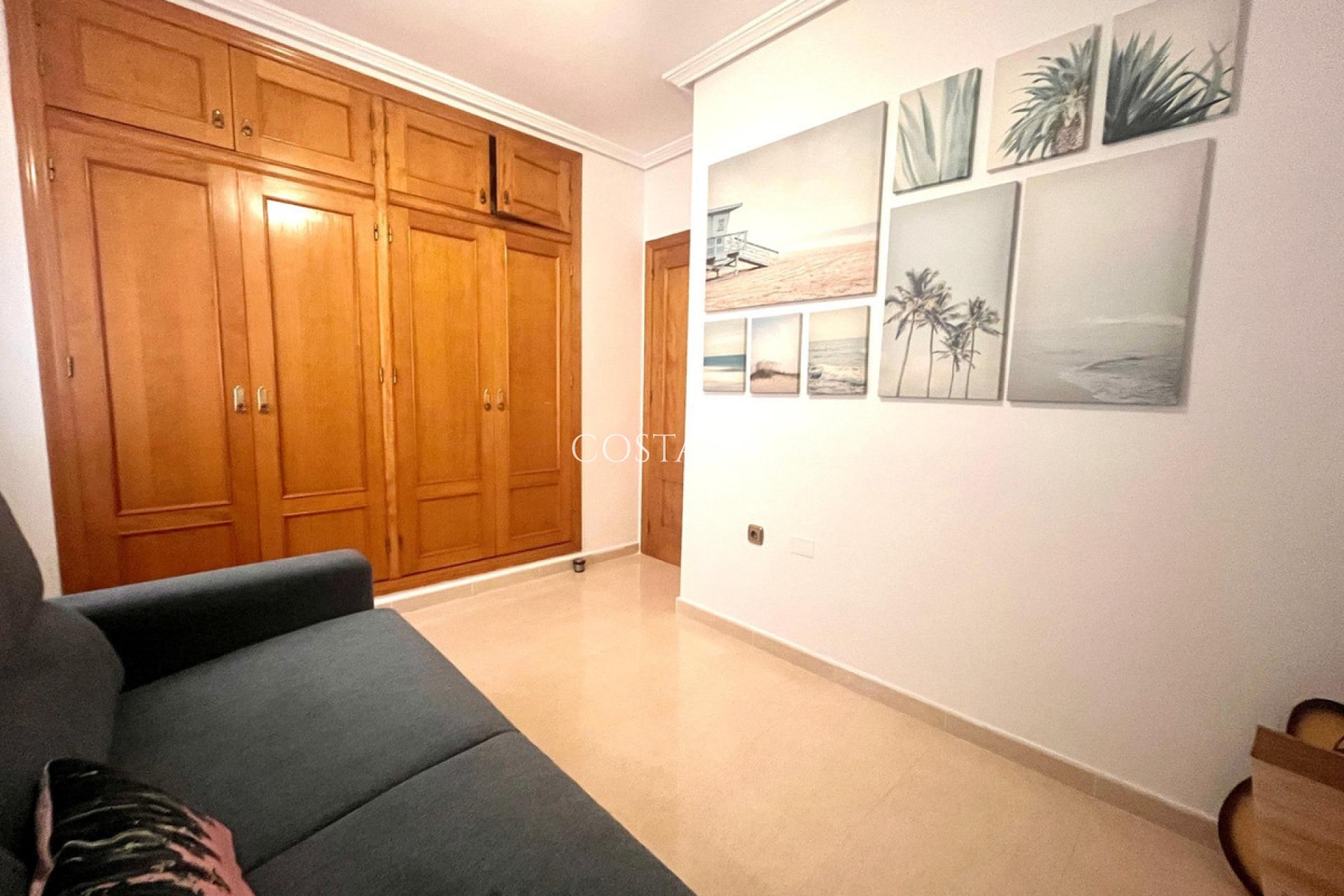 Wiederverkauf - House -
Orihuela - Orihuela Costa