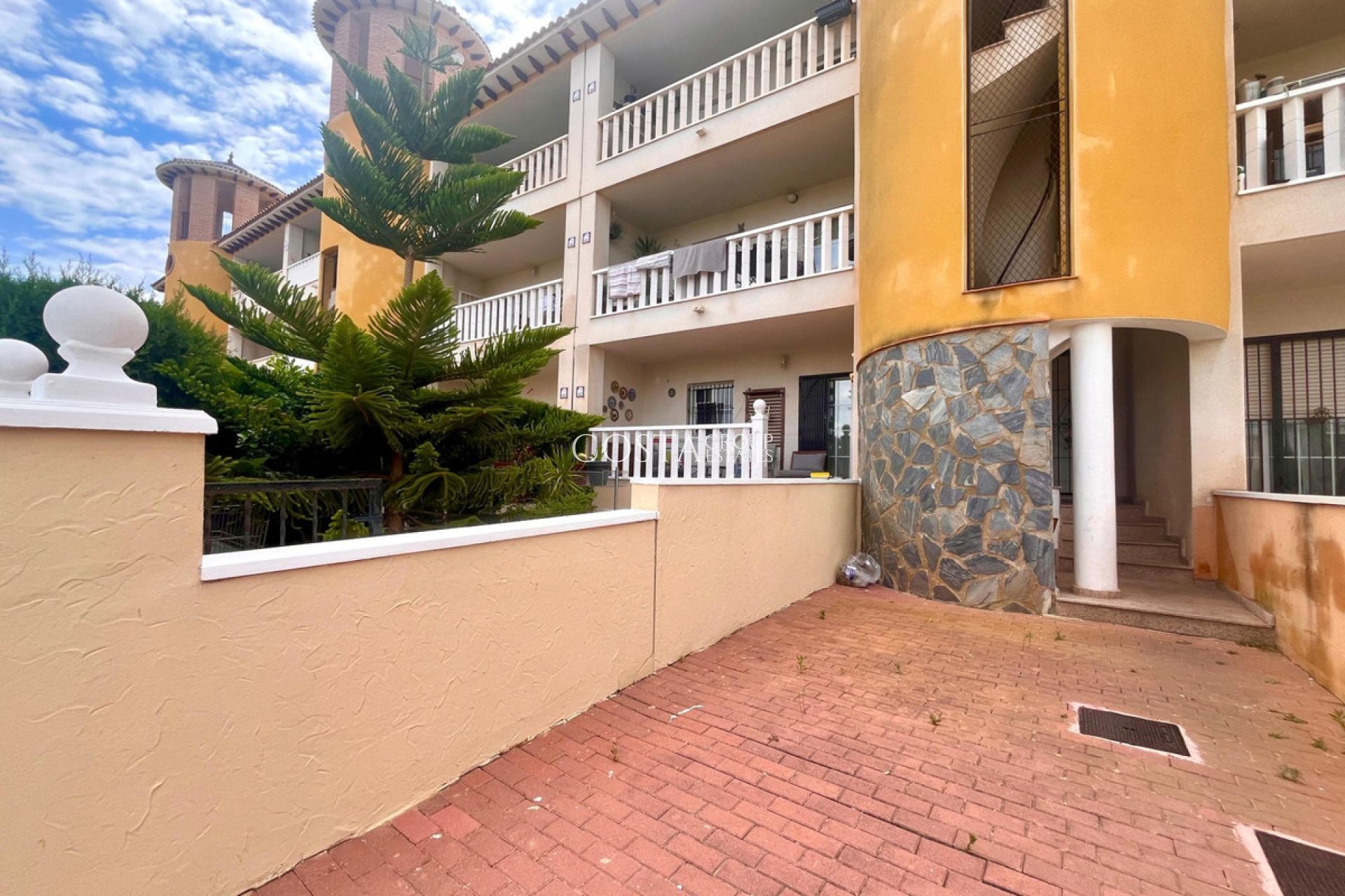 Wiederverkauf - House -
Orihuela - Orihuela Costa
