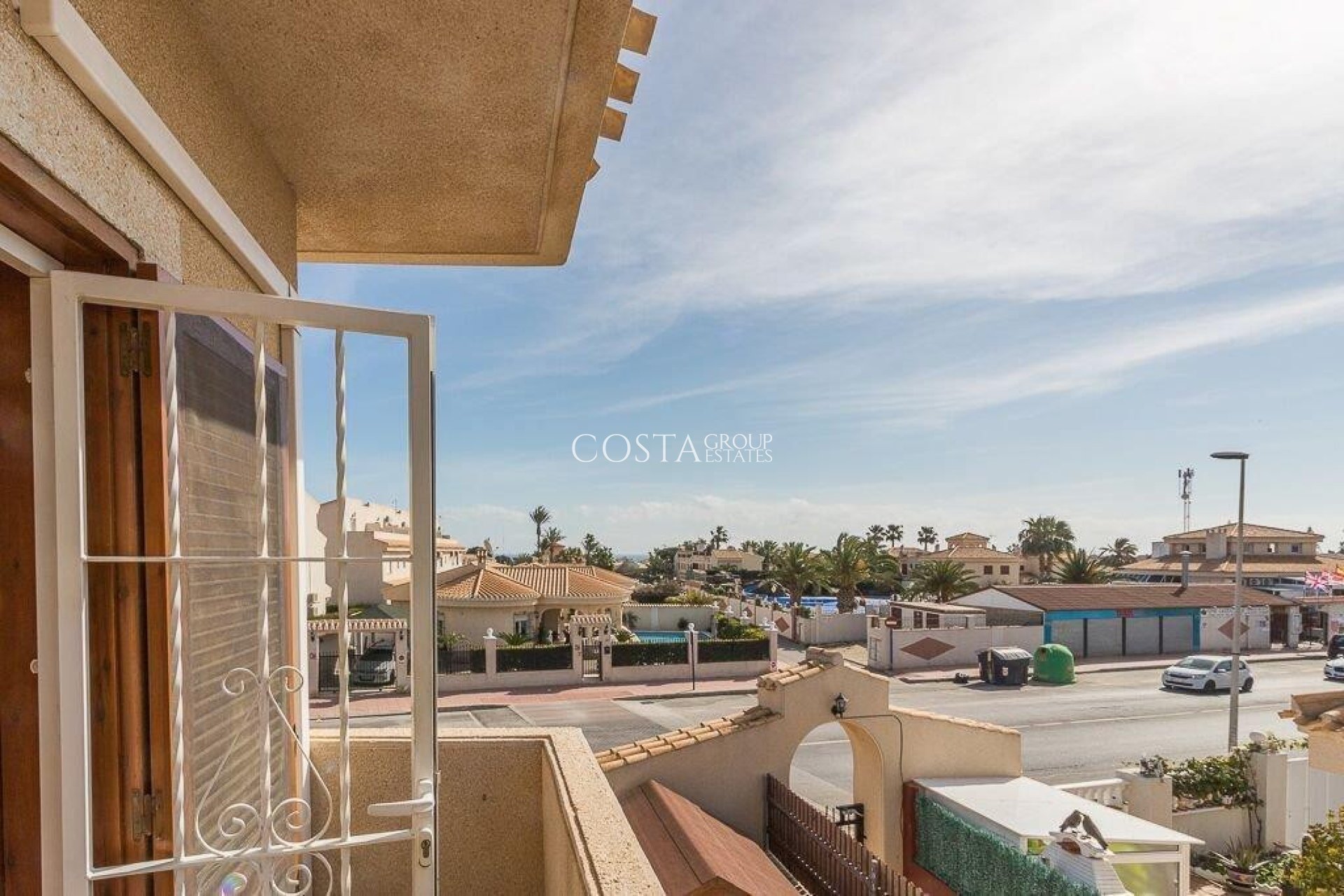 Wiederverkauf - House -
Orihuela - Orihuela Costa
