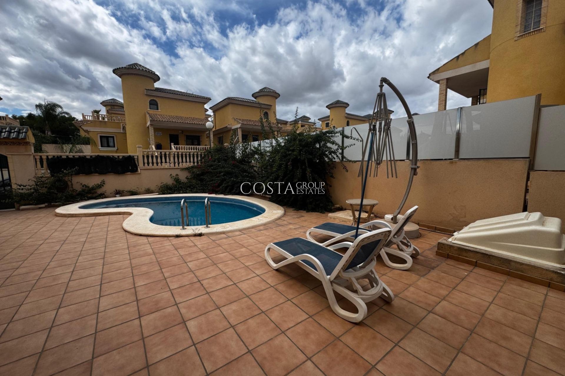 Wiederverkauf - House -
Orihuela - Orihuela Costa