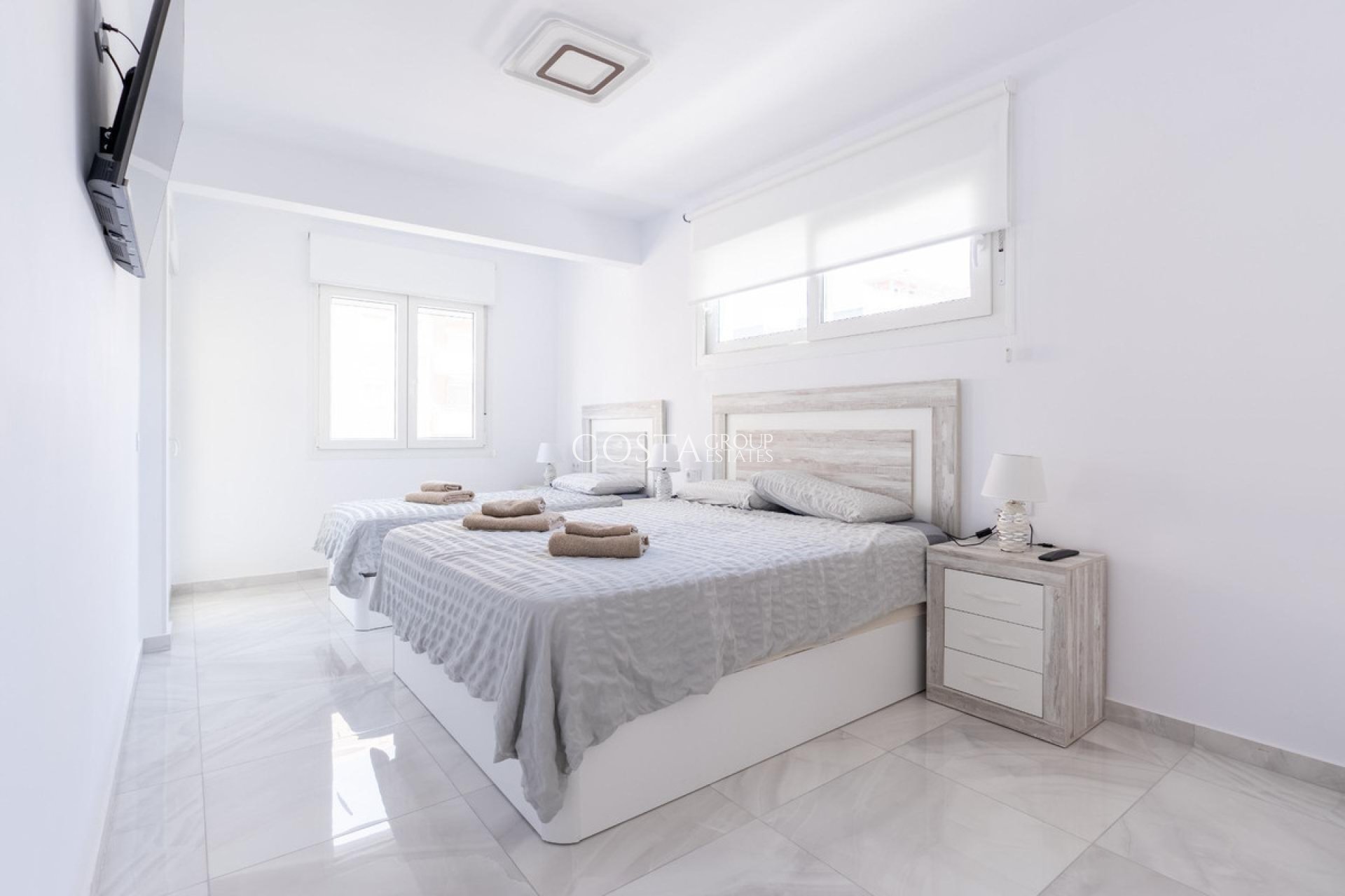 Wiederverkauf - House -
Orihuela - Punta Prima