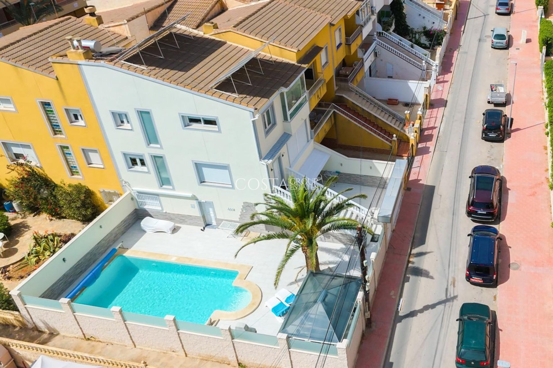Wiederverkauf - House -
Orihuela - Punta Prima
