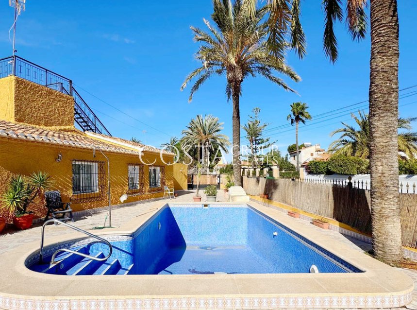 Wiederverkauf - House -
Orihuela - Punta Prima