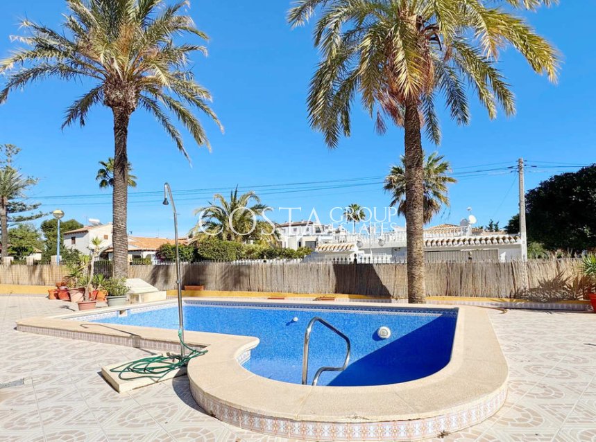 Wiederverkauf - House -
Orihuela - Punta Prima