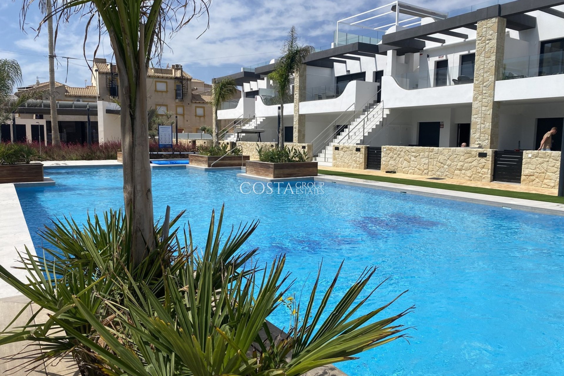 Wiederverkauf - House -
Orihuela - Punta Prima