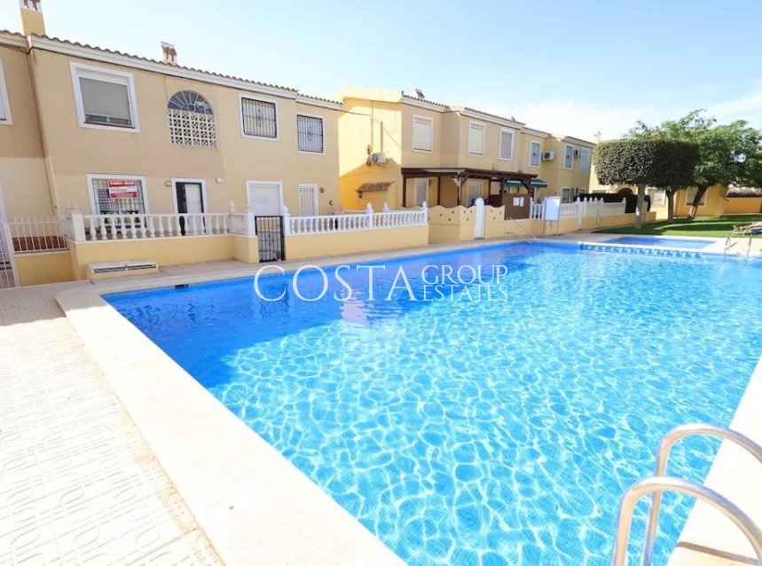 Wiederverkauf - House -
Orihuela - Villamartin