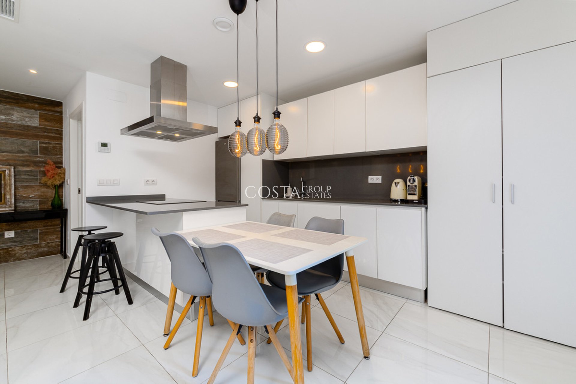 Wiederverkauf - House -
Orihuela - Villamartin