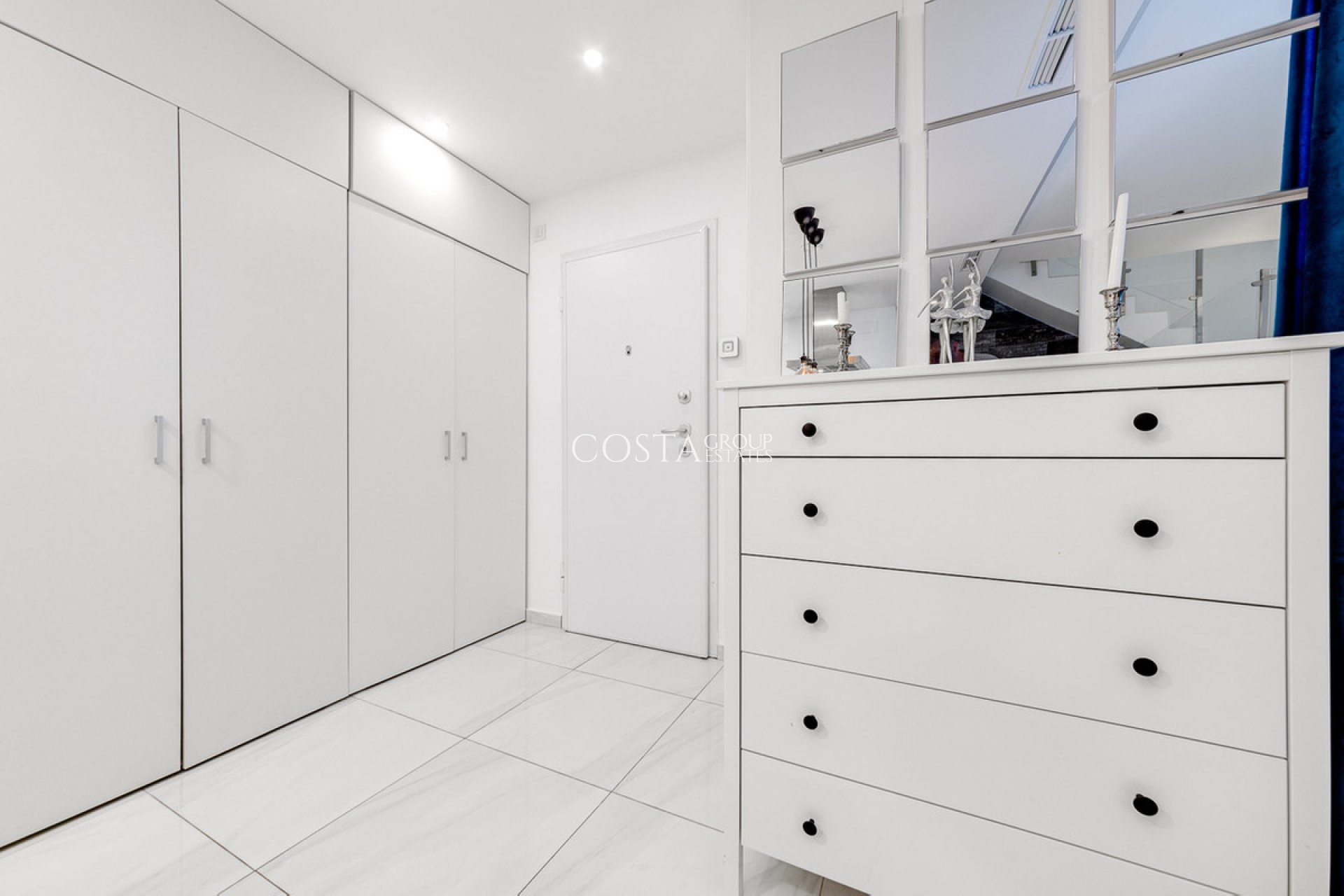 Wiederverkauf - House -
Orihuela - Villamartin