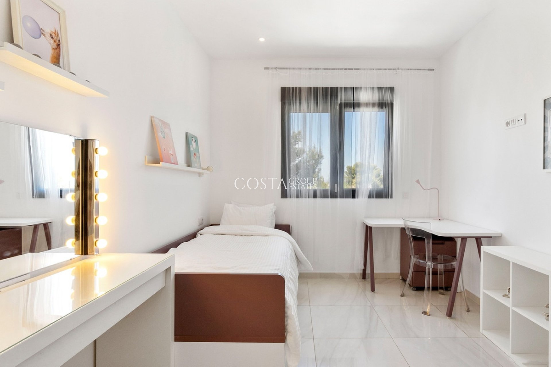 Wiederverkauf - House -
Orihuela - Villamartin