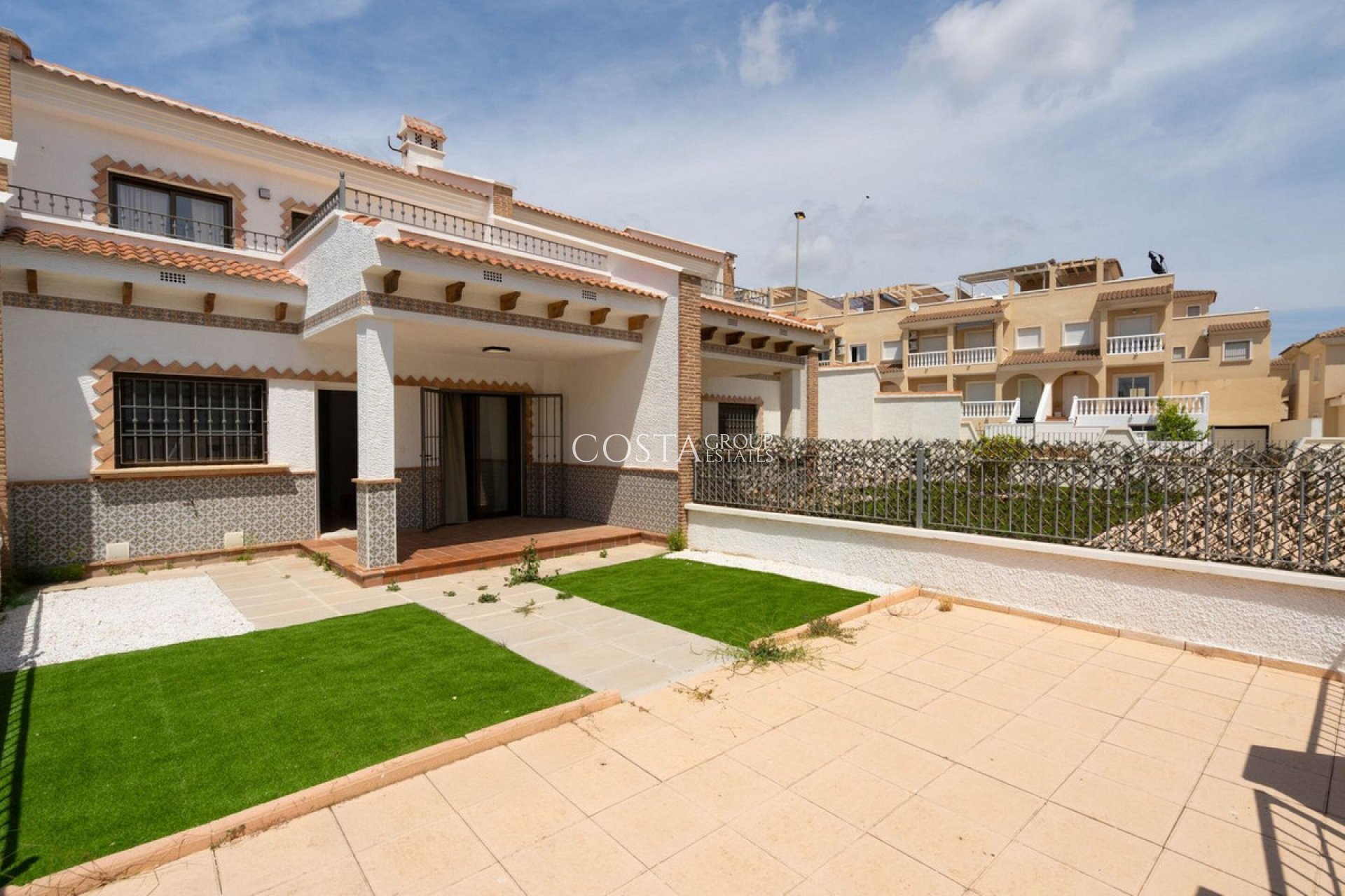 Wiederverkauf - House -
San Miguel de Salinas - San Miguel de Salinas Centro