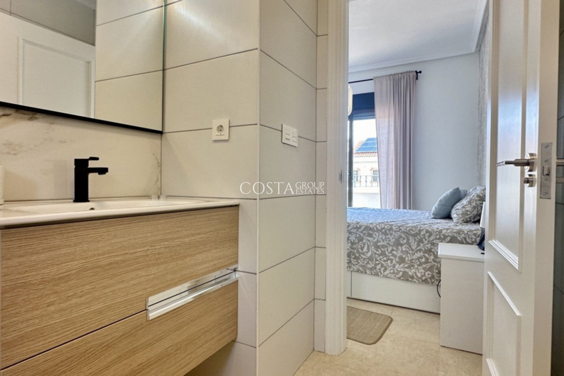 Wiederverkauf - House -
San Miguel de Salinas - San Miguel de Salinas Centro