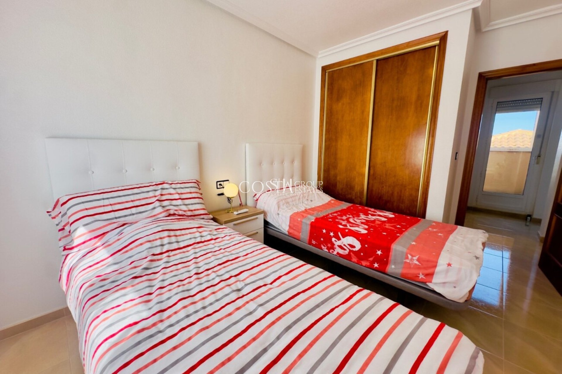 Wiederverkauf - House -
San Miguel de Salinas - San Miguel de Salinas Centro