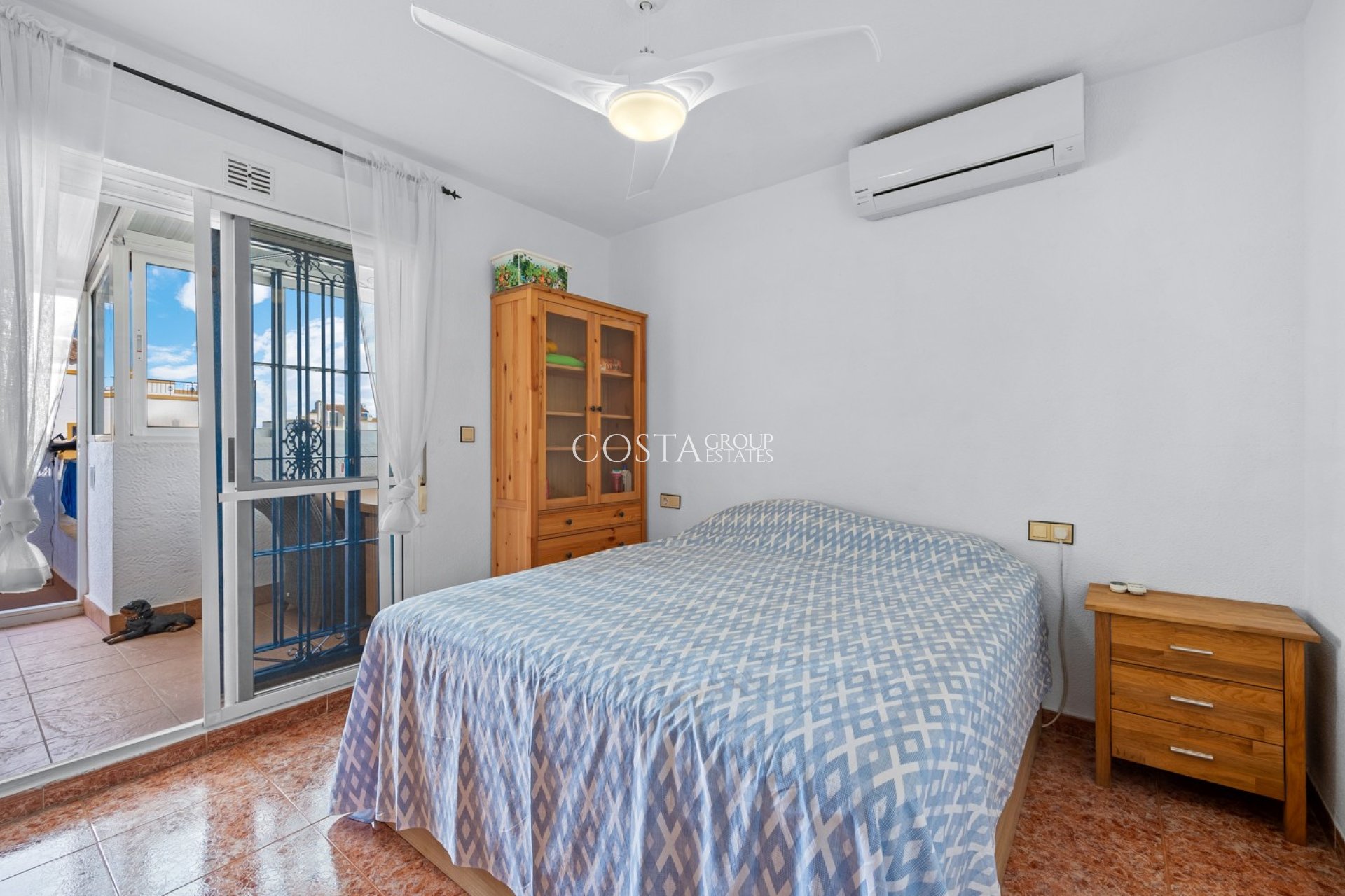 Wiederverkauf - House -
Torrevieja - Habaneras