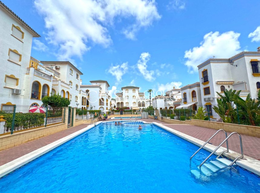 Wiederverkauf - House -
Torrevieja - La Mata