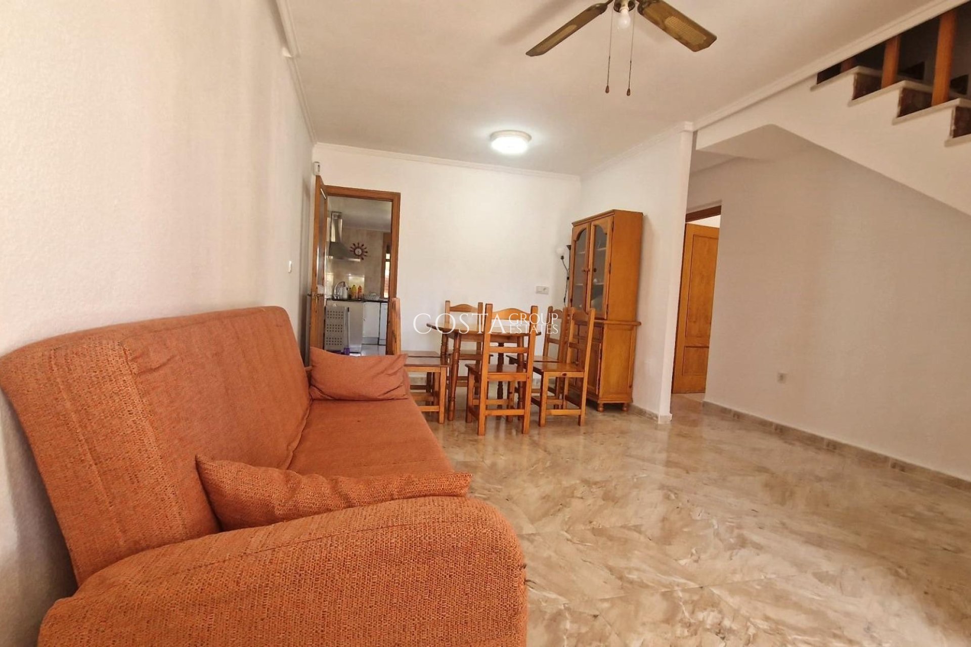 Wiederverkauf - House -
Torrevieja - Los Altos