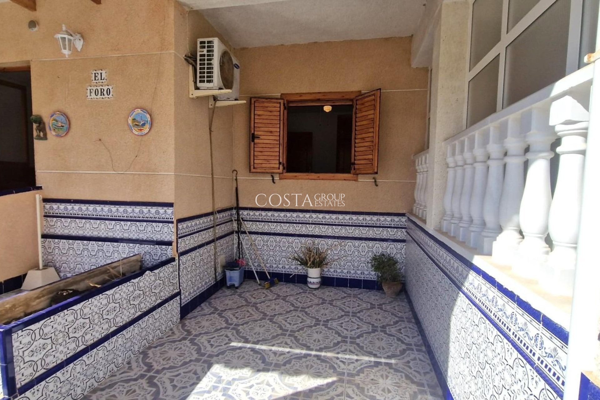 Wiederverkauf - House -
Torrevieja - Los Altos