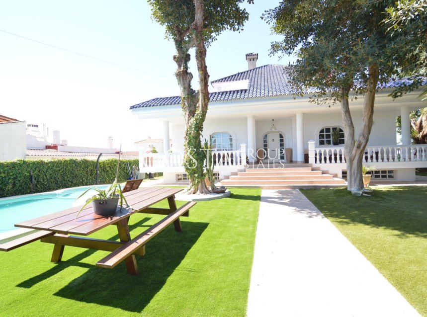 Wiederverkauf - House -
Torrevieja - Torrevieja Centro