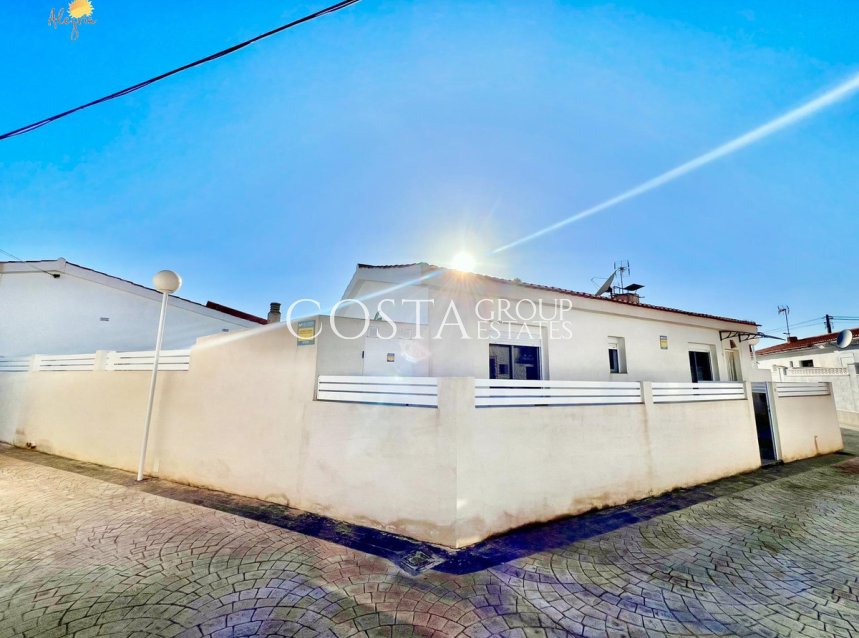 Wiederverkauf - House -
Torrevieja - Torrevieja Centro