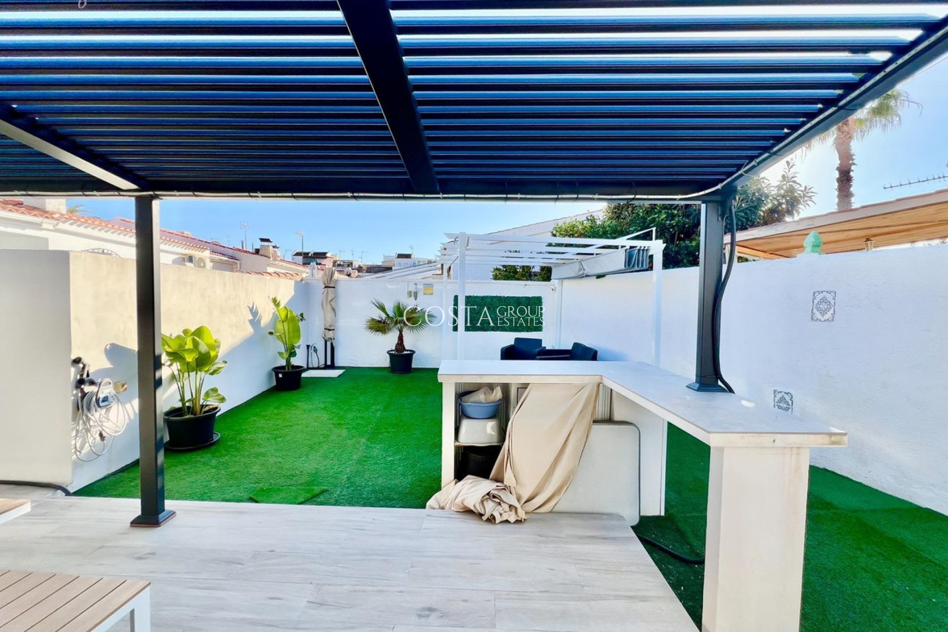 Wiederverkauf - House -
Torrevieja - Torrevieja Centro