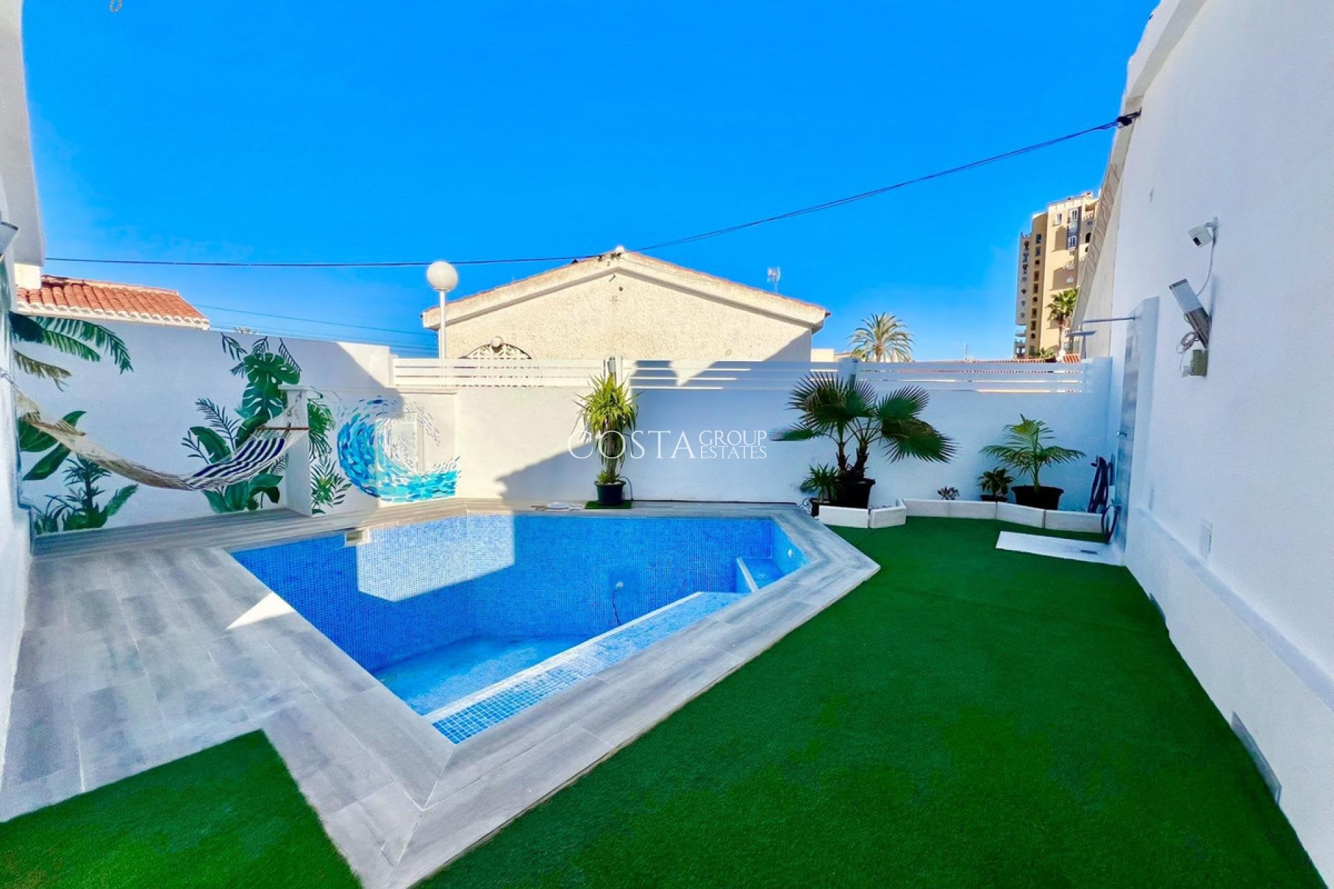 Wiederverkauf - House -
Torrevieja - Torrevieja Centro