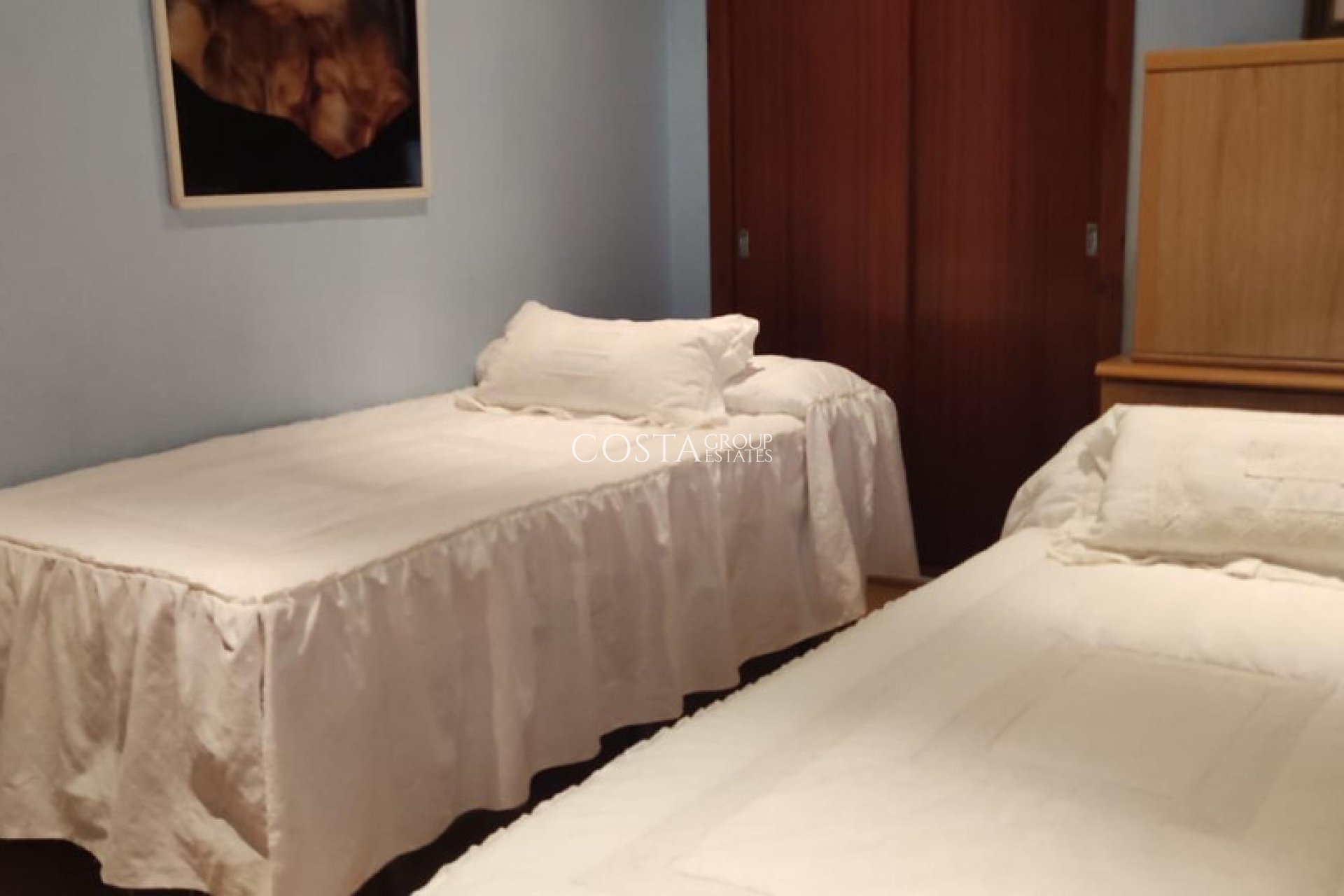 Wiederverkauf - House -
Torrevieja - Torrevieja Centro