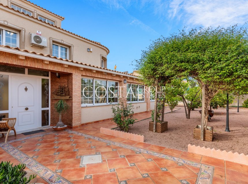 Wiederverkauf - House -
Torrevieja - Torrevieja Centro