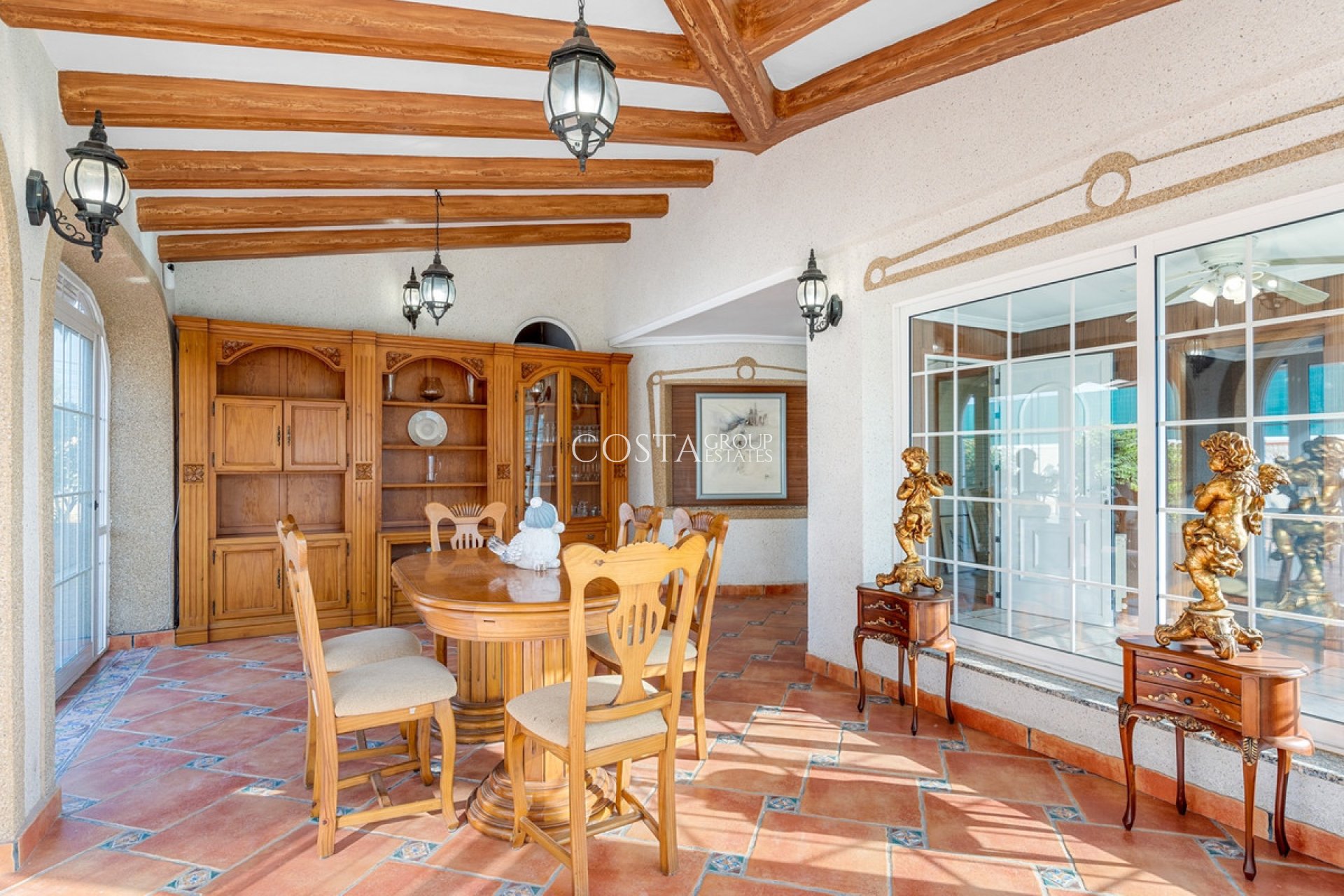 Wiederverkauf - House -
Torrevieja - Torrevieja Centro