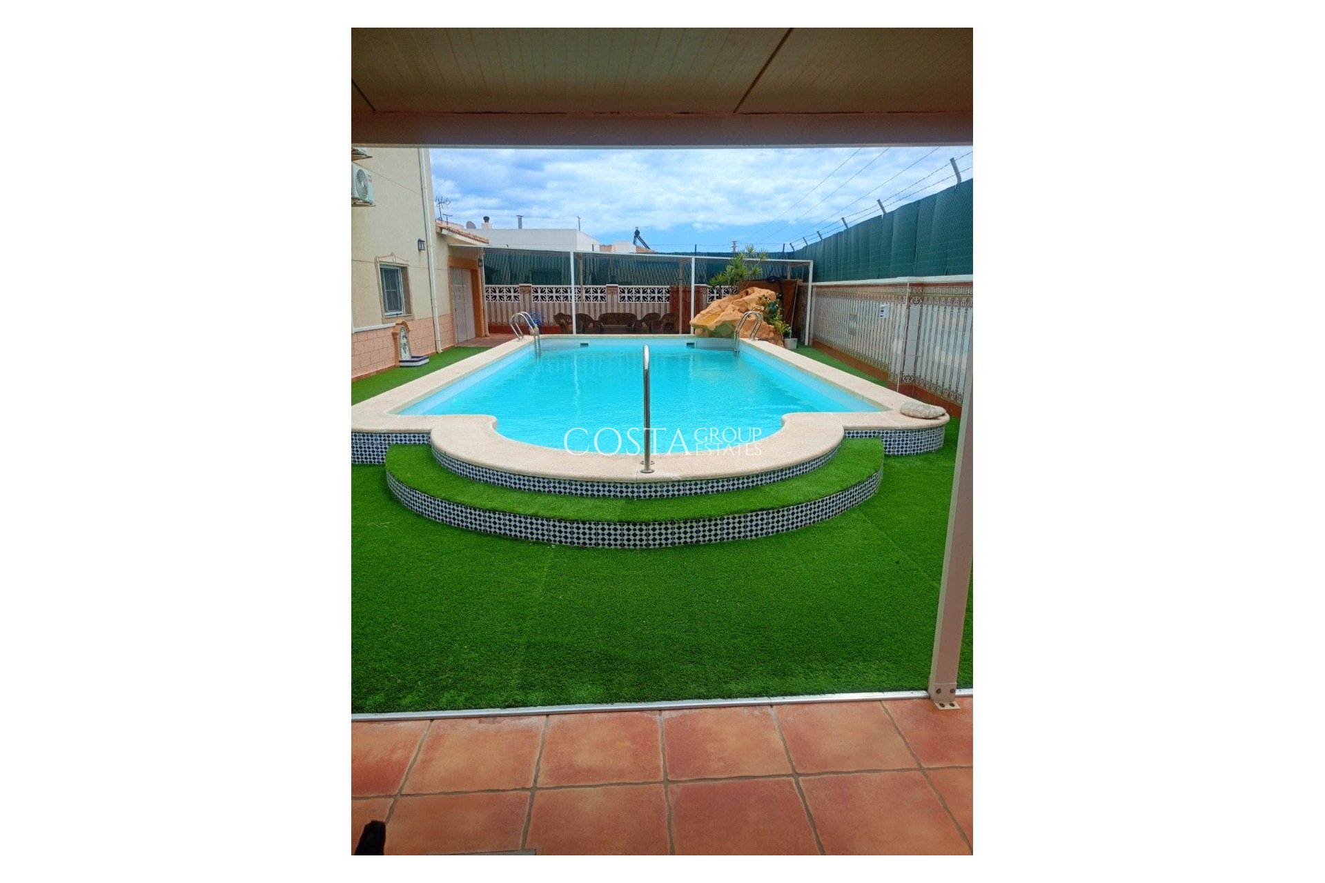 Wiederverkauf - House -
Torrevieja - Torrevieja Centro