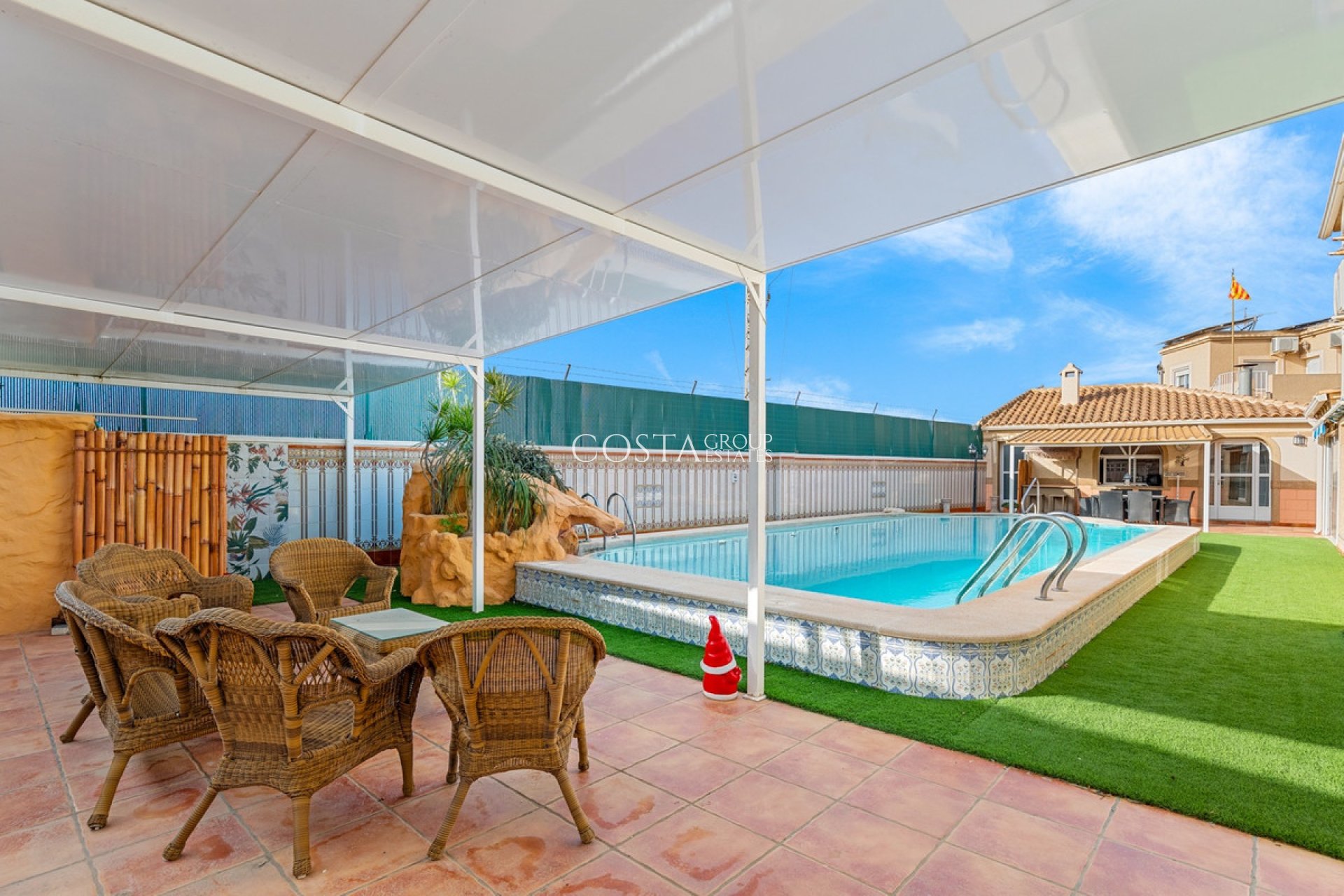 Wiederverkauf - House -
Torrevieja - Torrevieja Centro