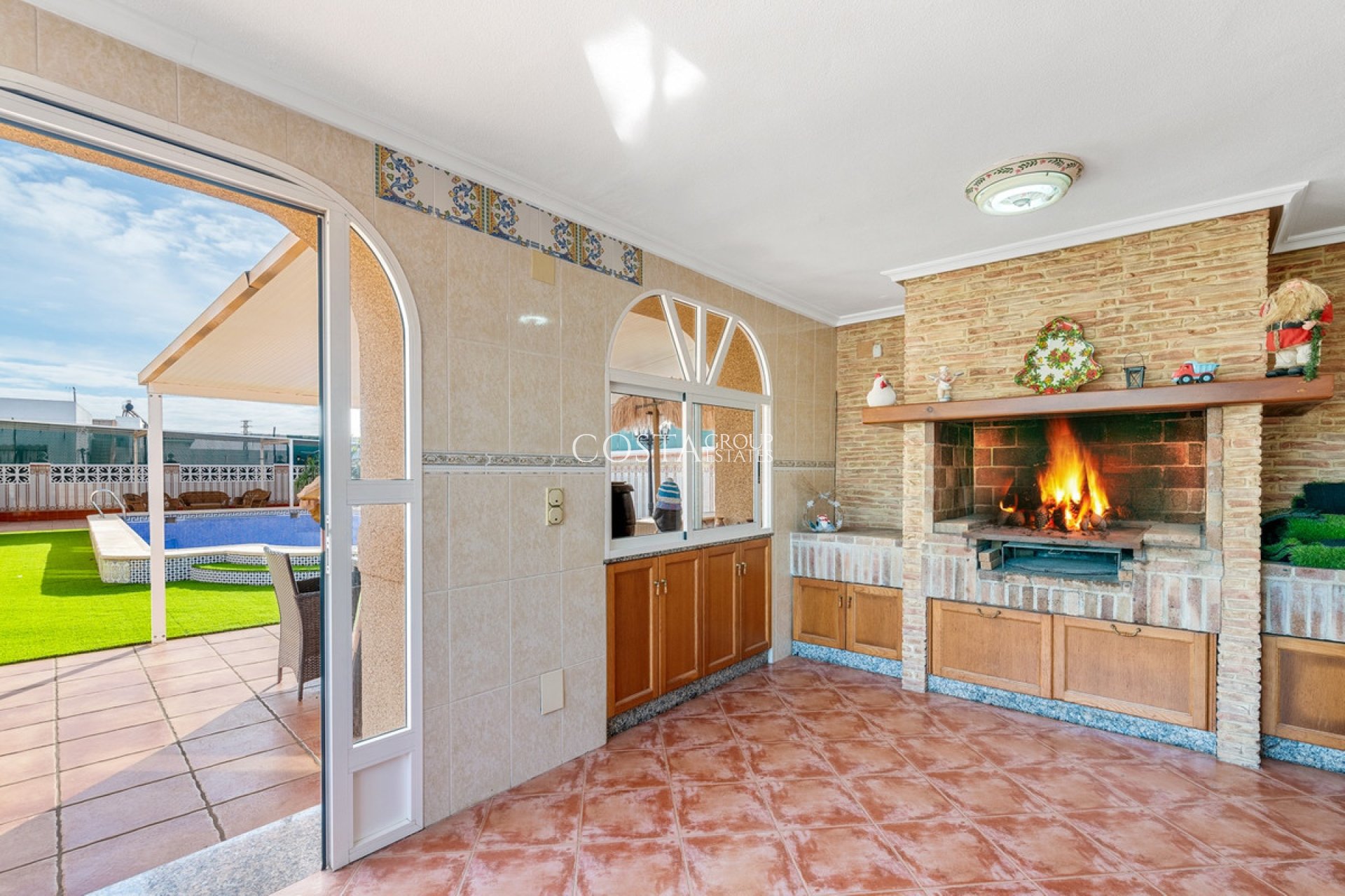 Wiederverkauf - House -
Torrevieja - Torrevieja Centro