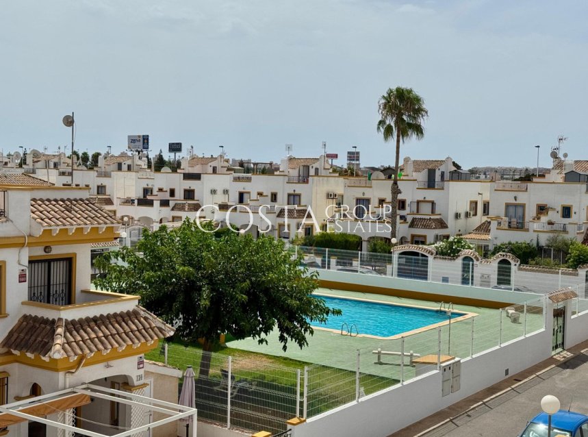 Wiederverkauf - House -
Torrevieja - Torrevieja Centro