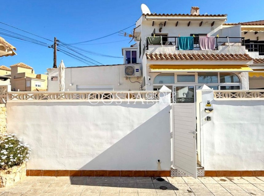 Wiederverkauf - House -
Torrevieja - Torrevieja Centro