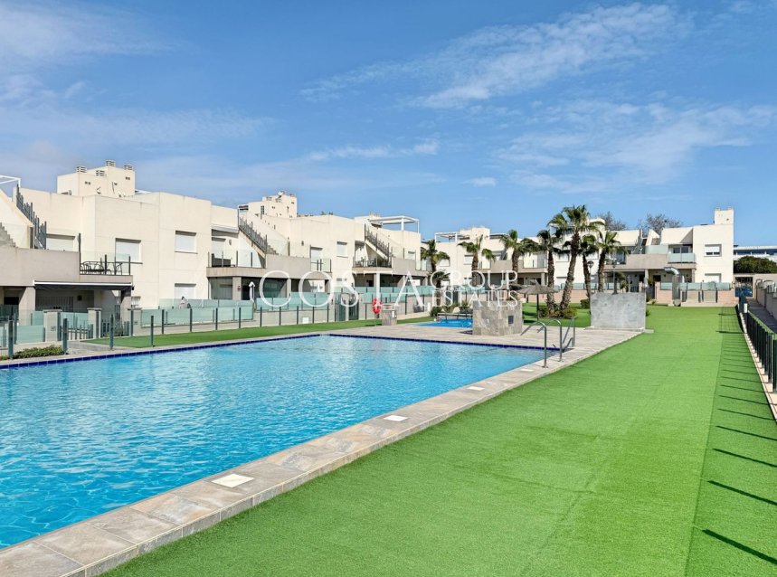 Wiederverkauf - House -
Torrevieja - Torrevieja Centro