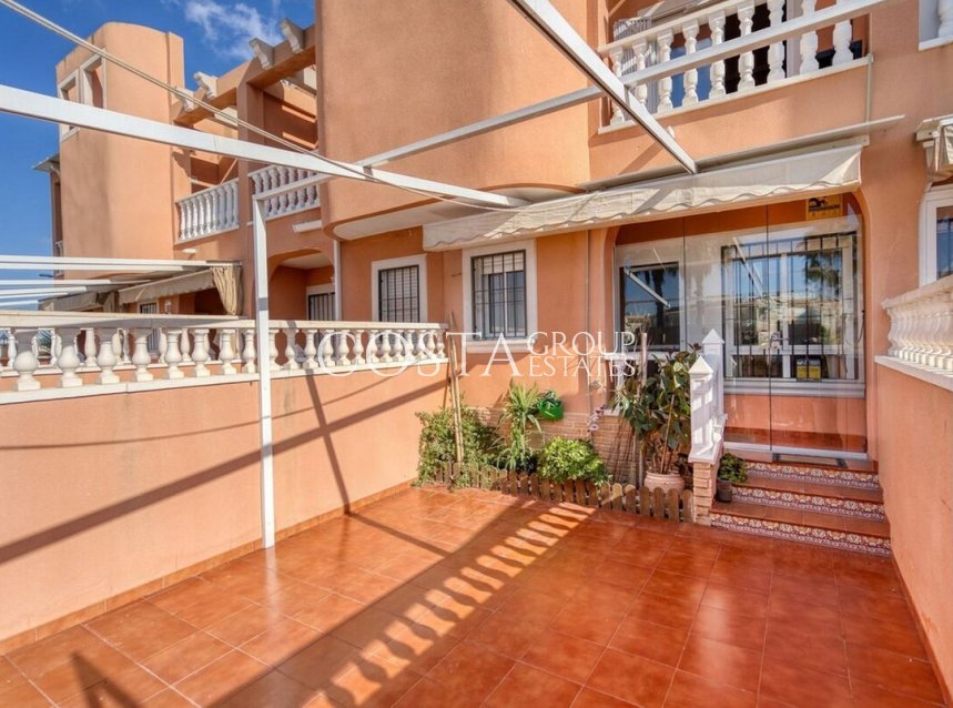 Wiederverkauf - House -
Torrevieja - Torrevieja Centro