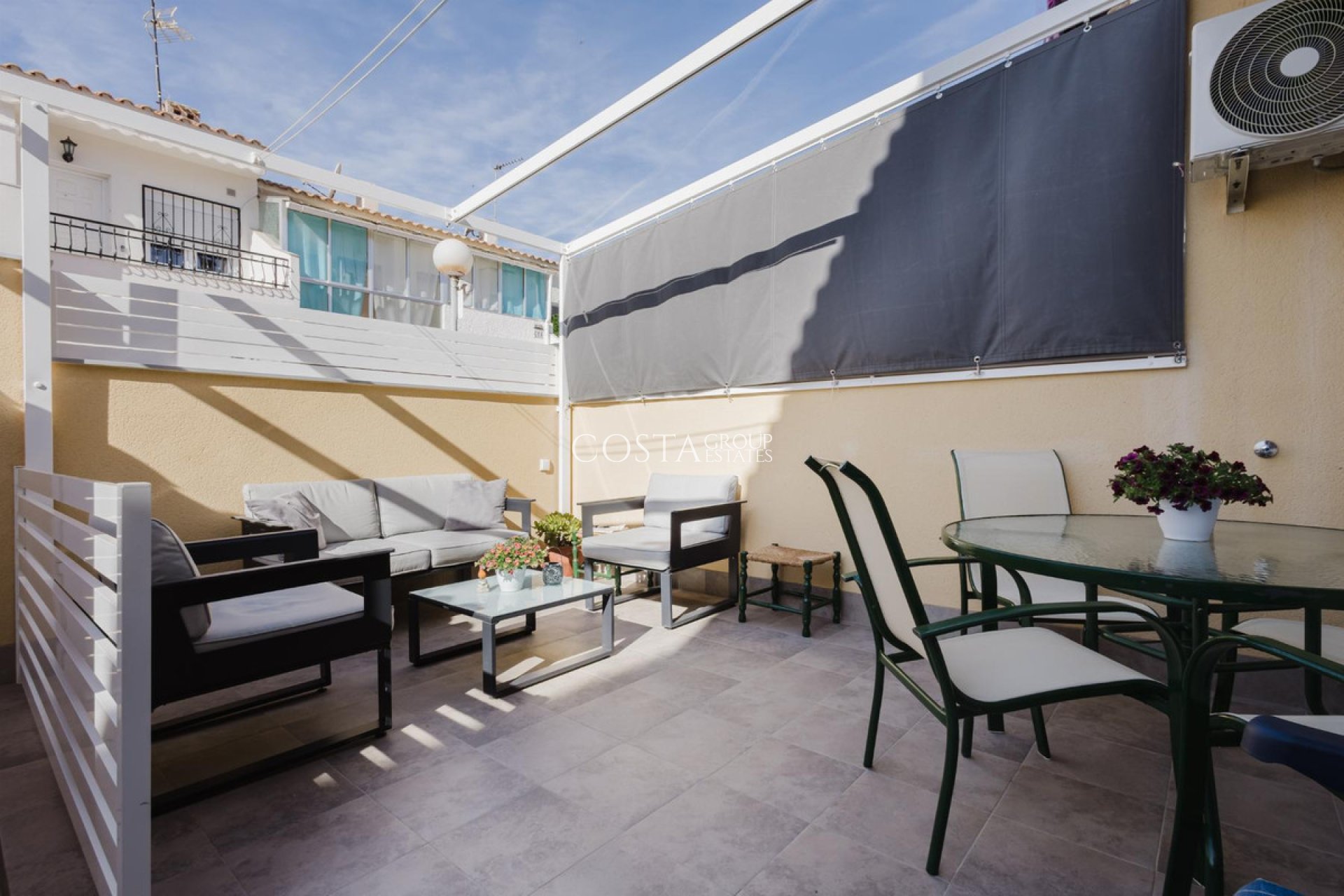 Wiederverkauf - House -
Torrevieja - Torrevieja Centro