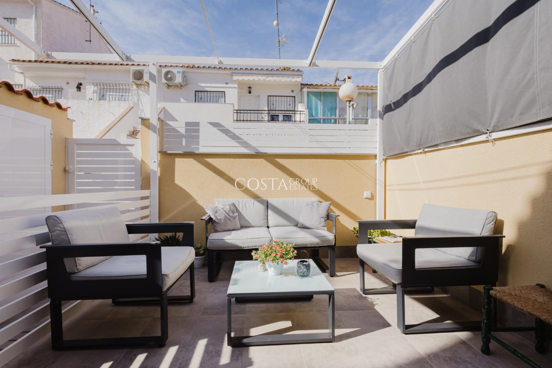 Wiederverkauf - House -
Torrevieja - Torrevieja Centro