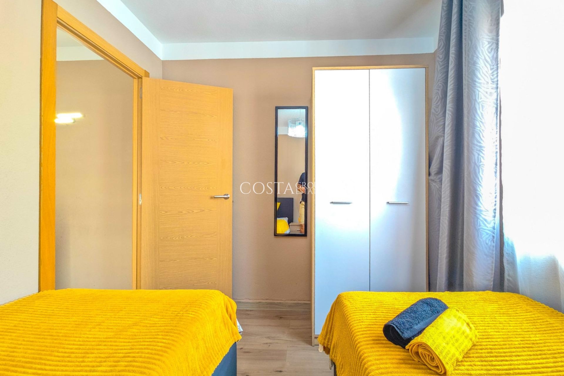 Wiederverkauf - House -
Torrevieja - Torrevieja Centro