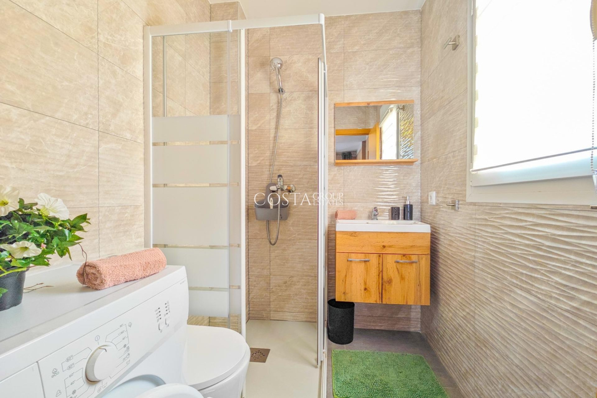 Wiederverkauf - House -
Torrevieja - Torrevieja Centro