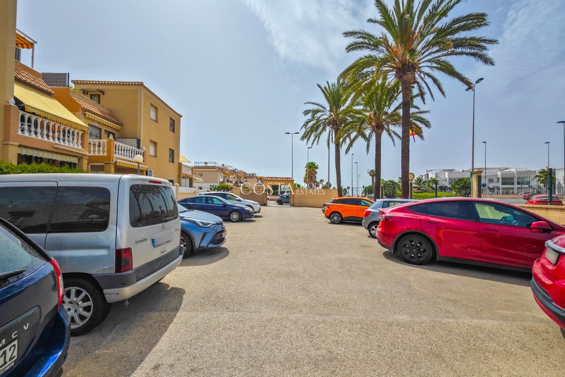 Wiederverkauf - House -
Torrevieja - Torrevieja Centro