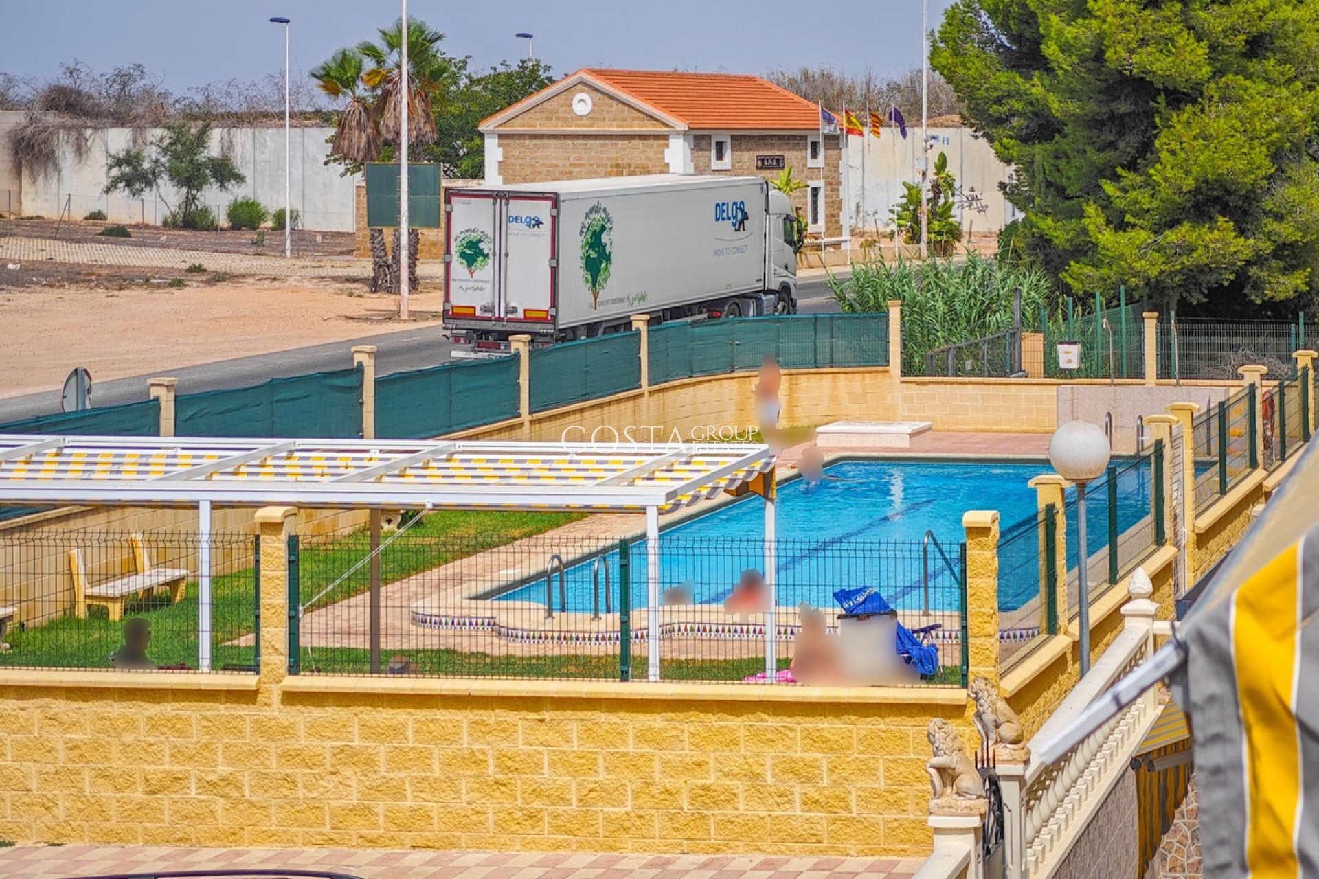 Wiederverkauf - House -
Torrevieja - Torrevieja Centro
