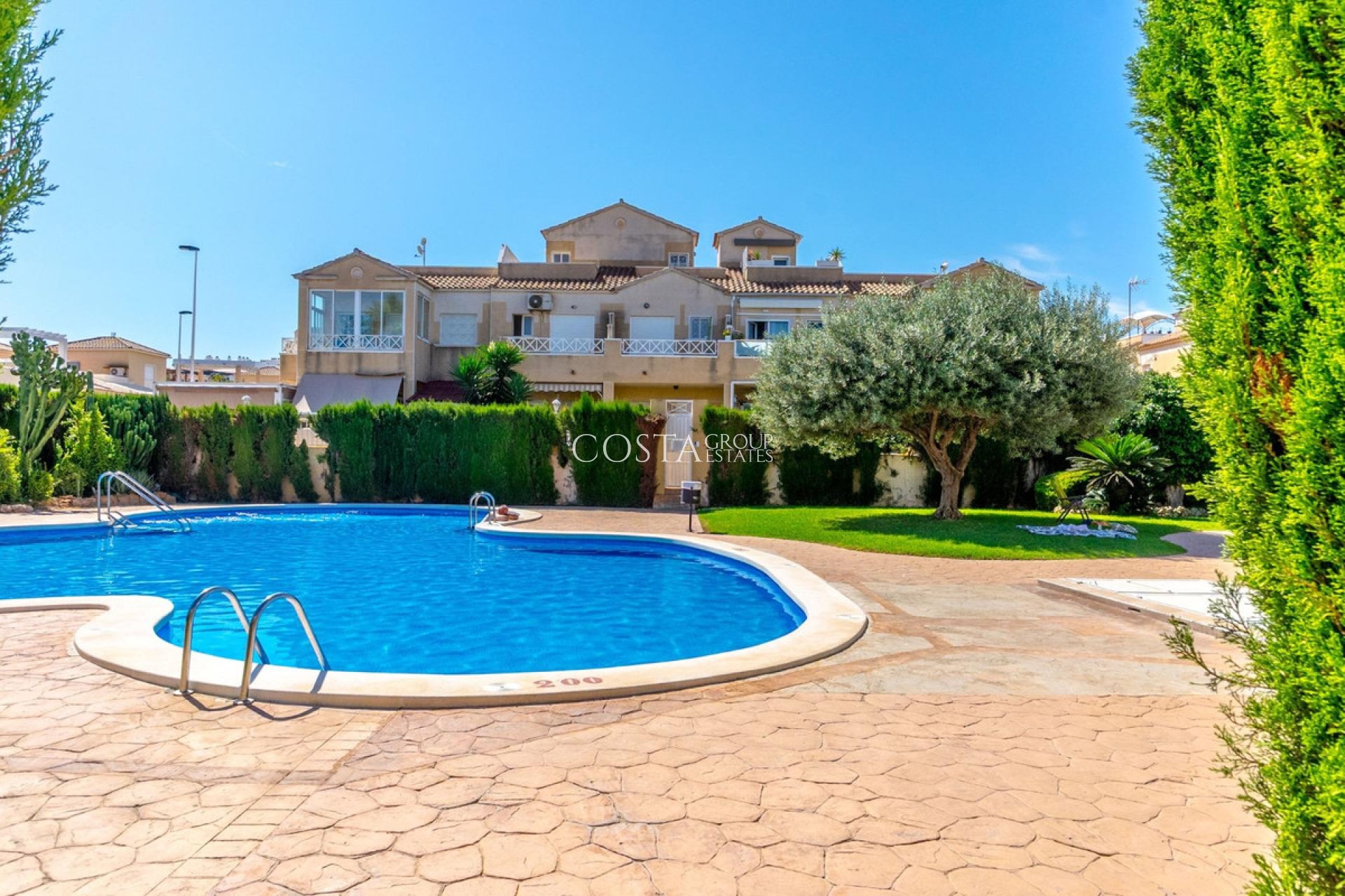 Wiederverkauf - House -
Torrevieja - Torrevieja Centro