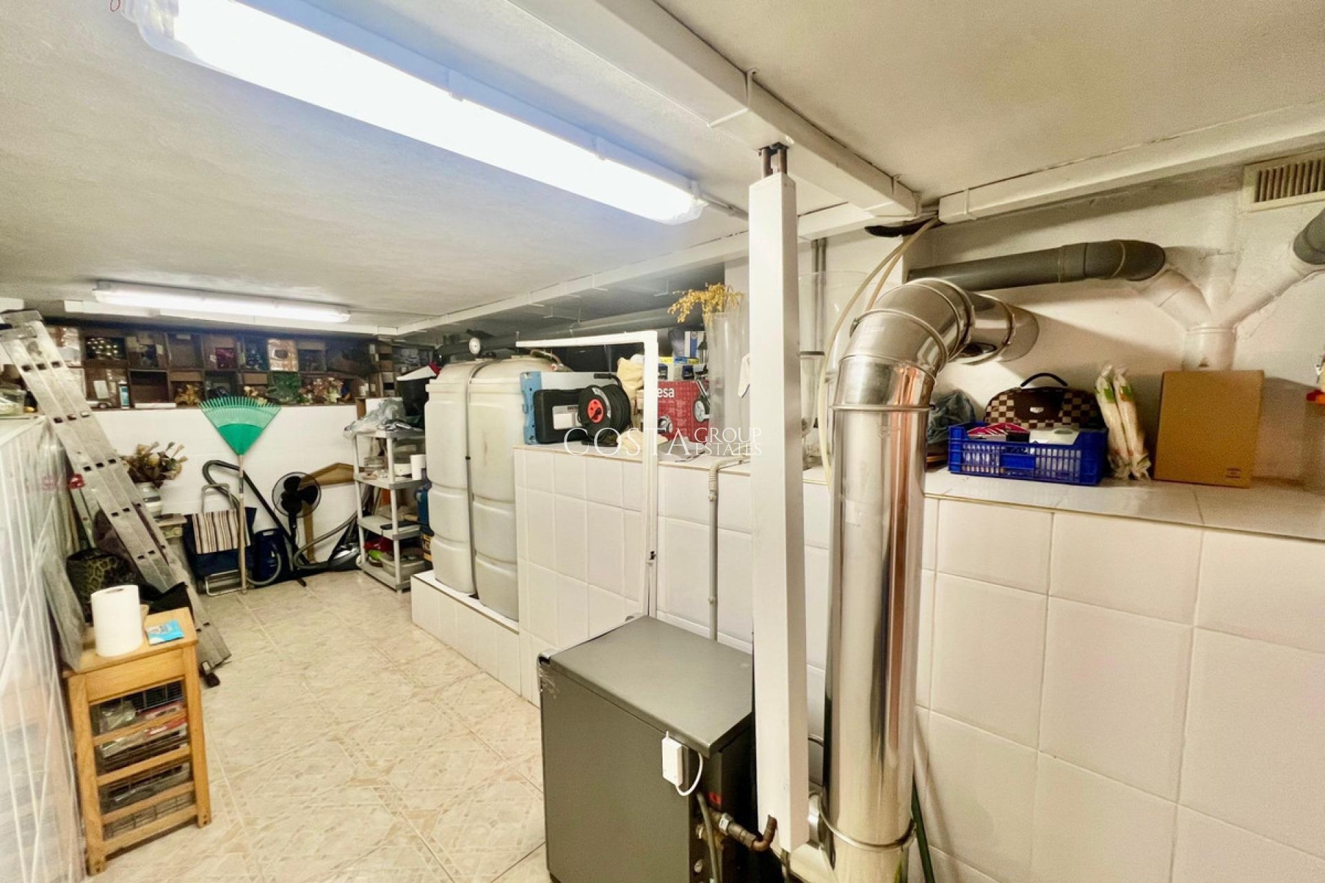 Wiederverkauf - House -
Torrevieja - Torrevieja Centro