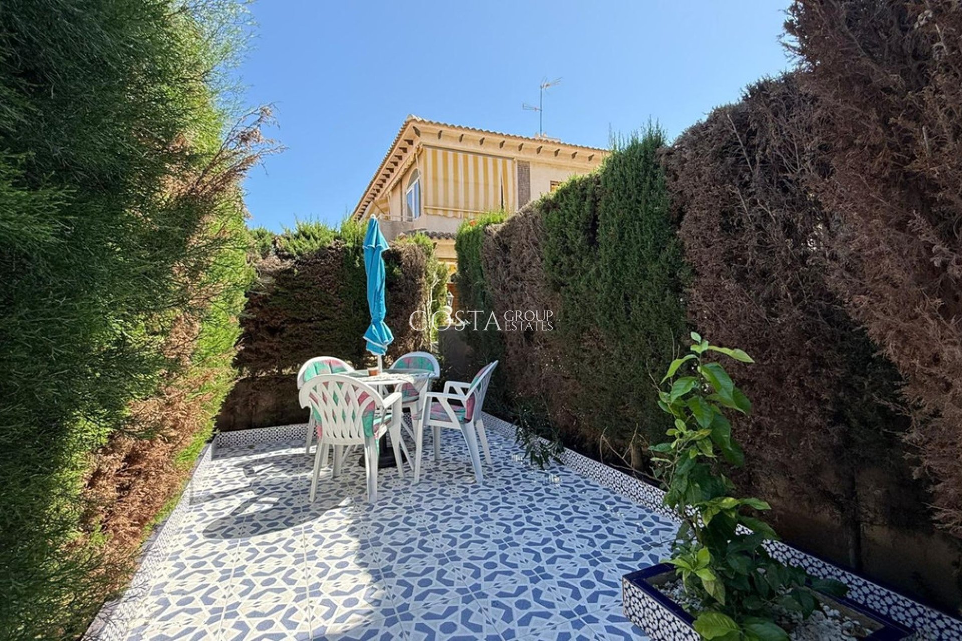 Wiederverkauf - House -
Torrevieja - Torrevieja Centro