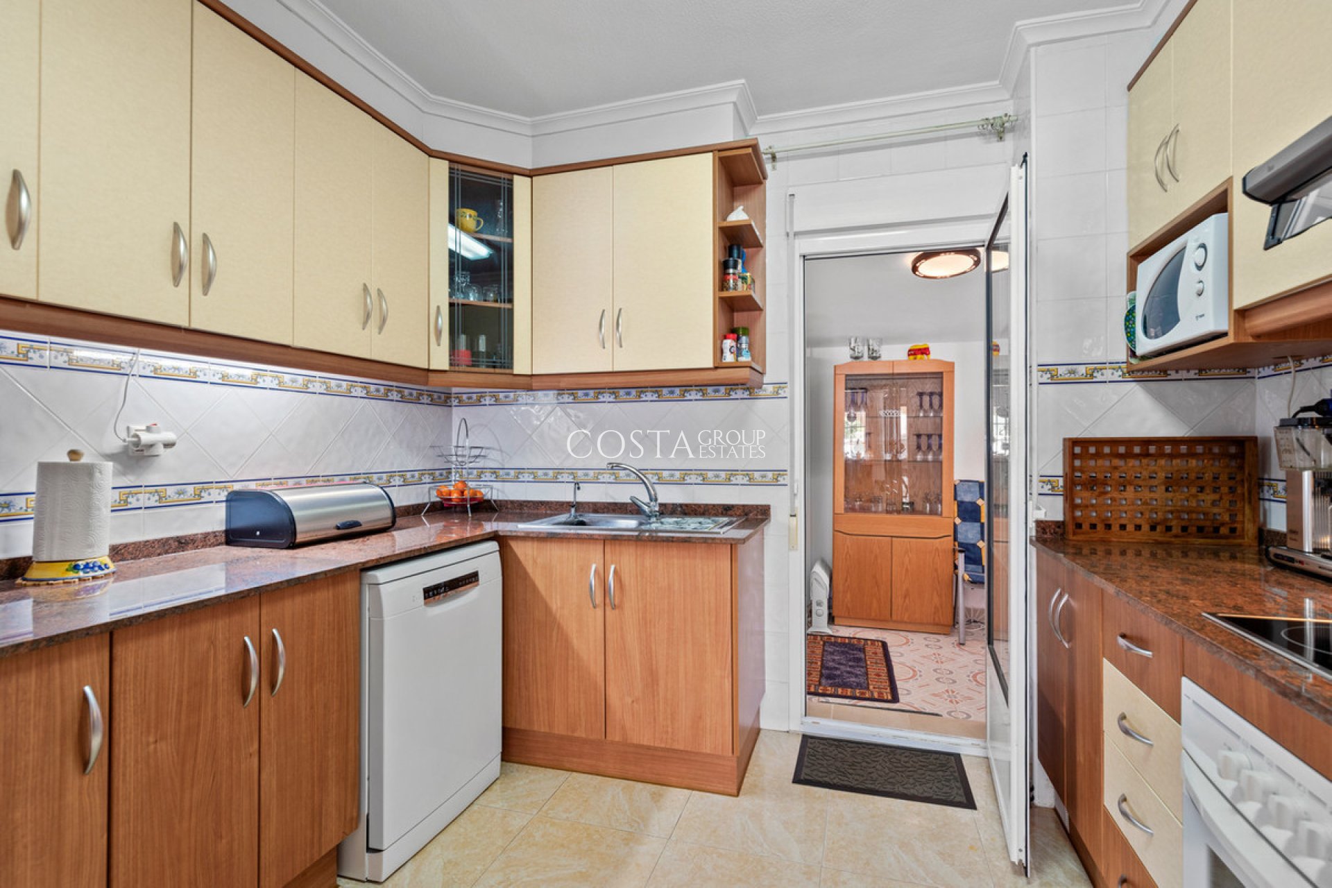 Wiederverkauf - House -
Torrevieja - Torrevieja Centro