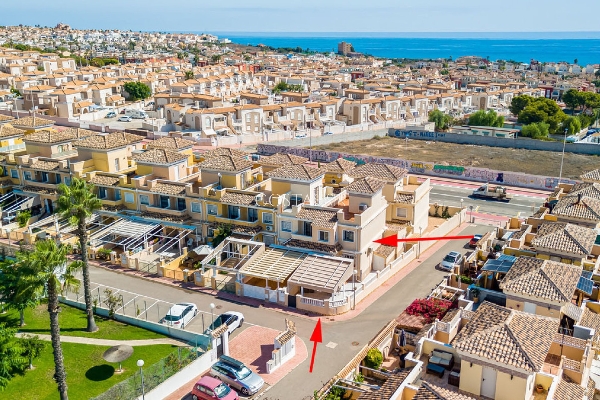 Wiederverkauf - House -
Torrevieja - Torrevieja Centro