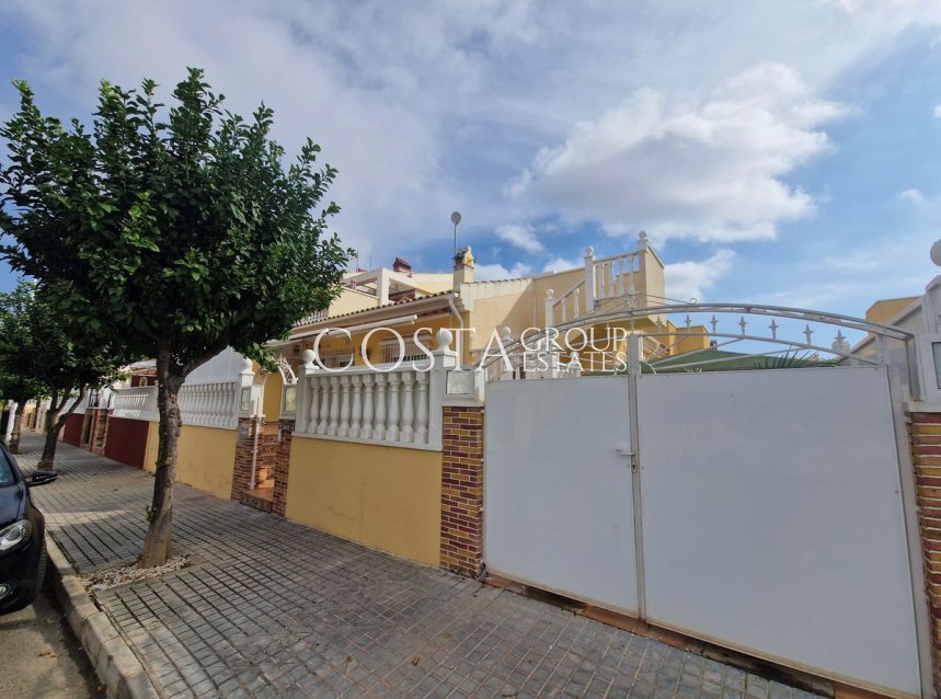 Wiederverkauf - House -
Torrevieja - Torrevieja Centro