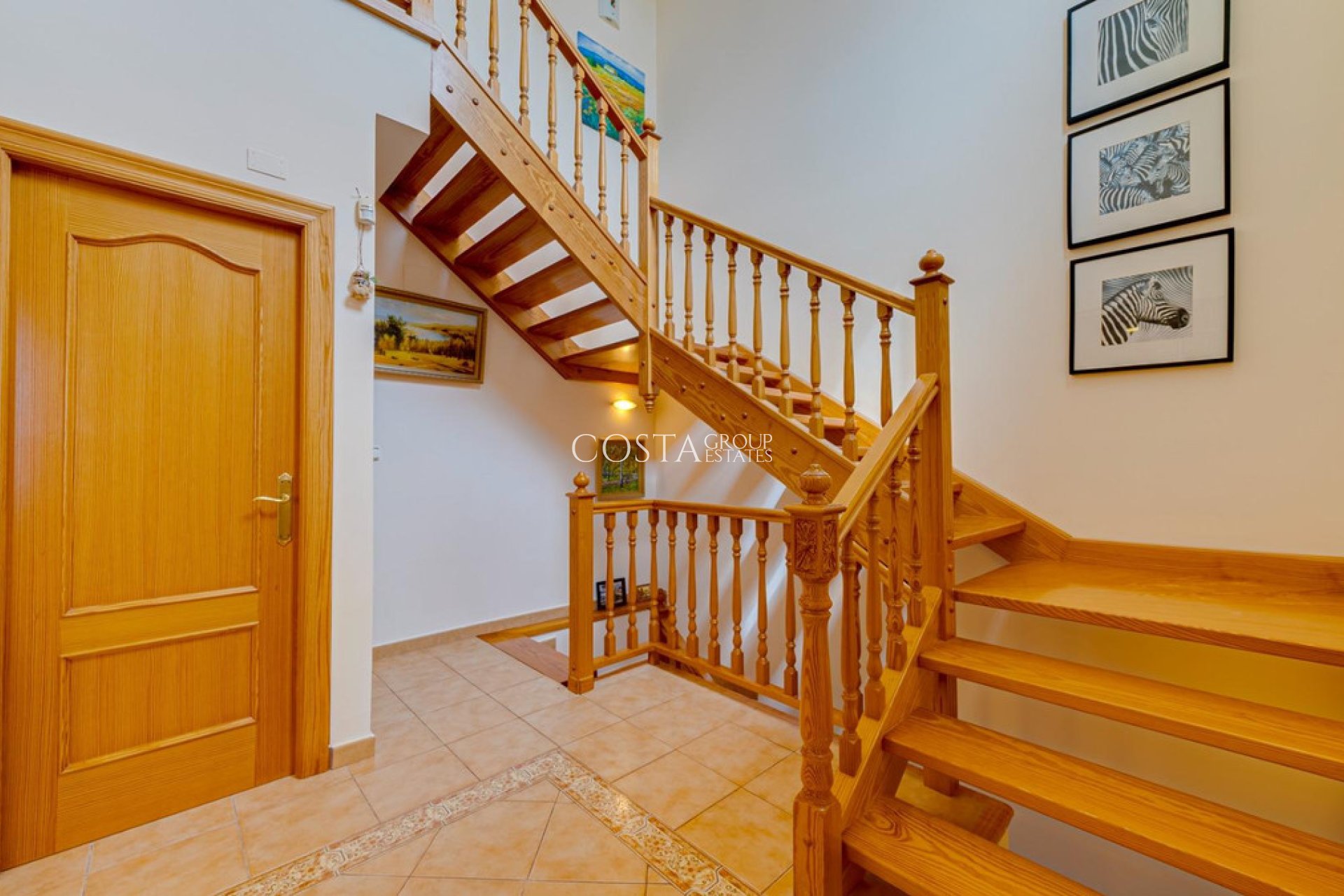 Wiederverkauf - House -
Torrevieja - Torrevieja Centro