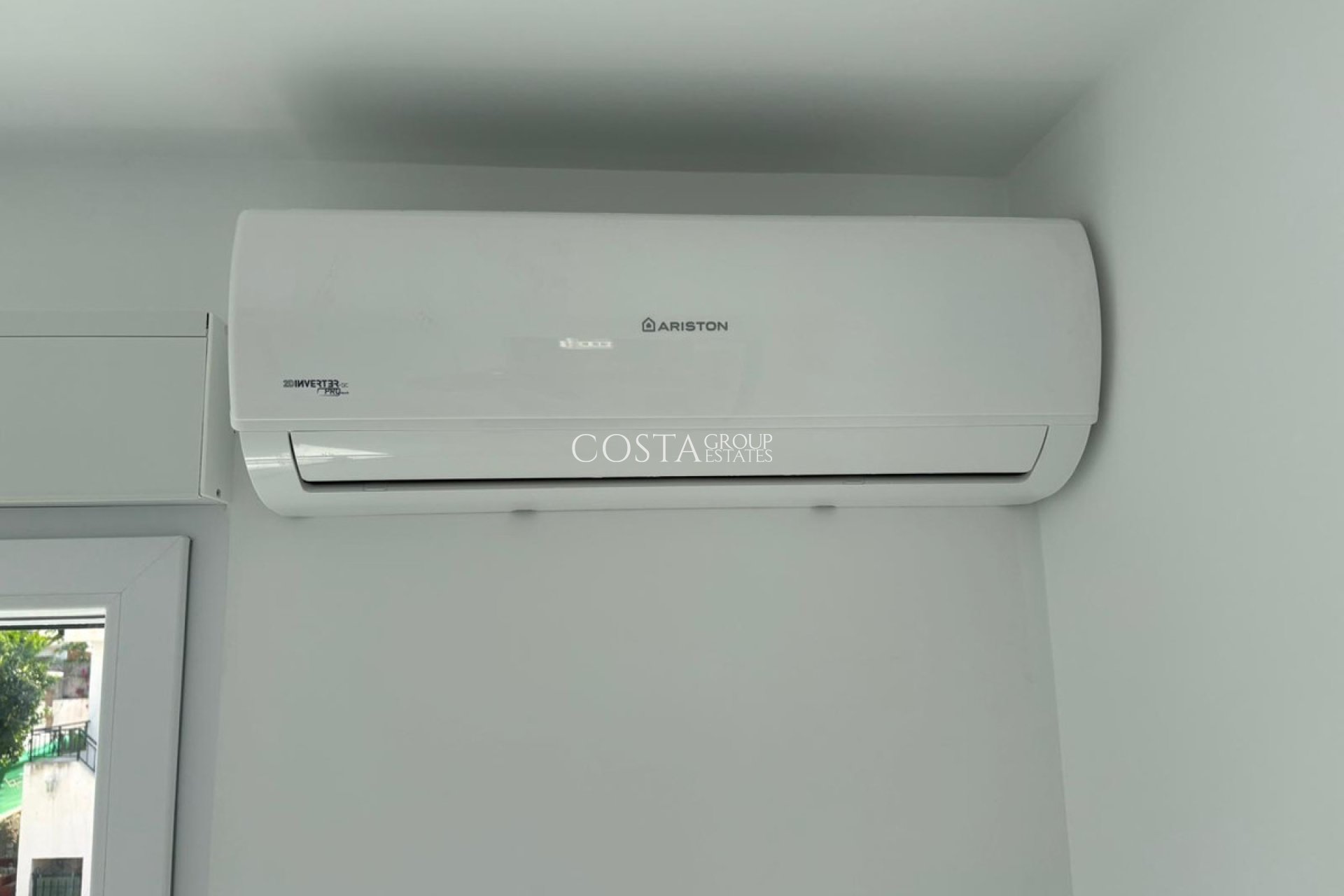 Wiederverkauf - House -
Torrevieja - Torrevieja Centro