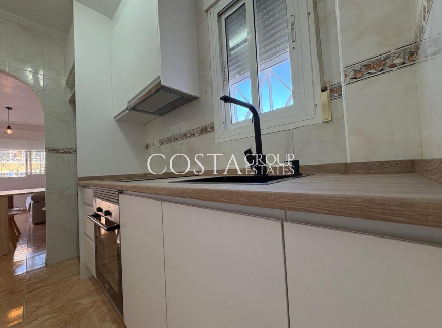 Wiederverkauf - House -
Torrevieja - Torrevieja Centro