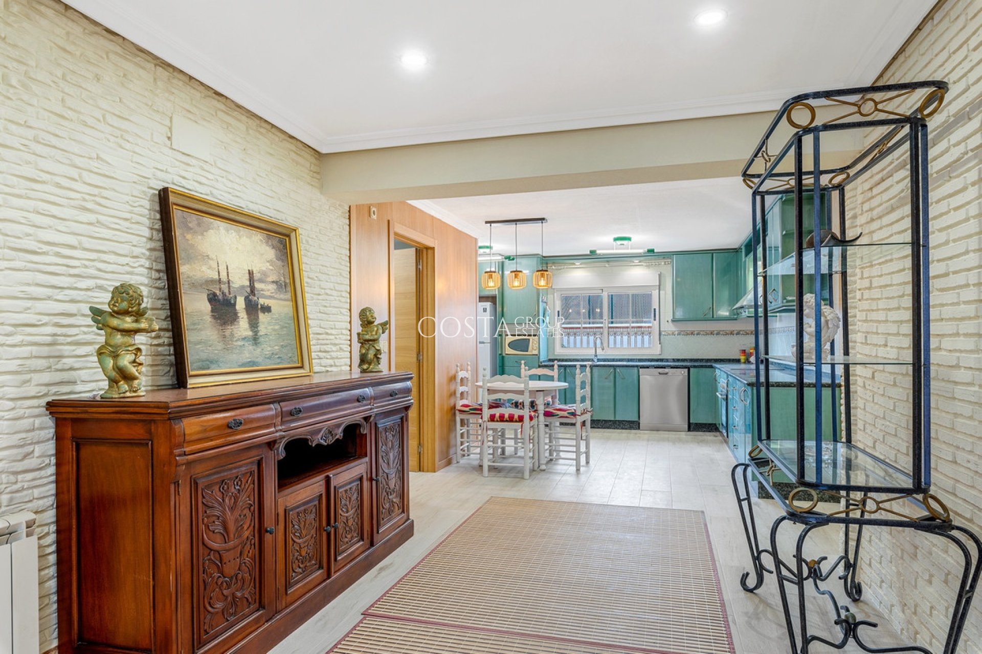 Wiederverkauf - House -
Torrevieja